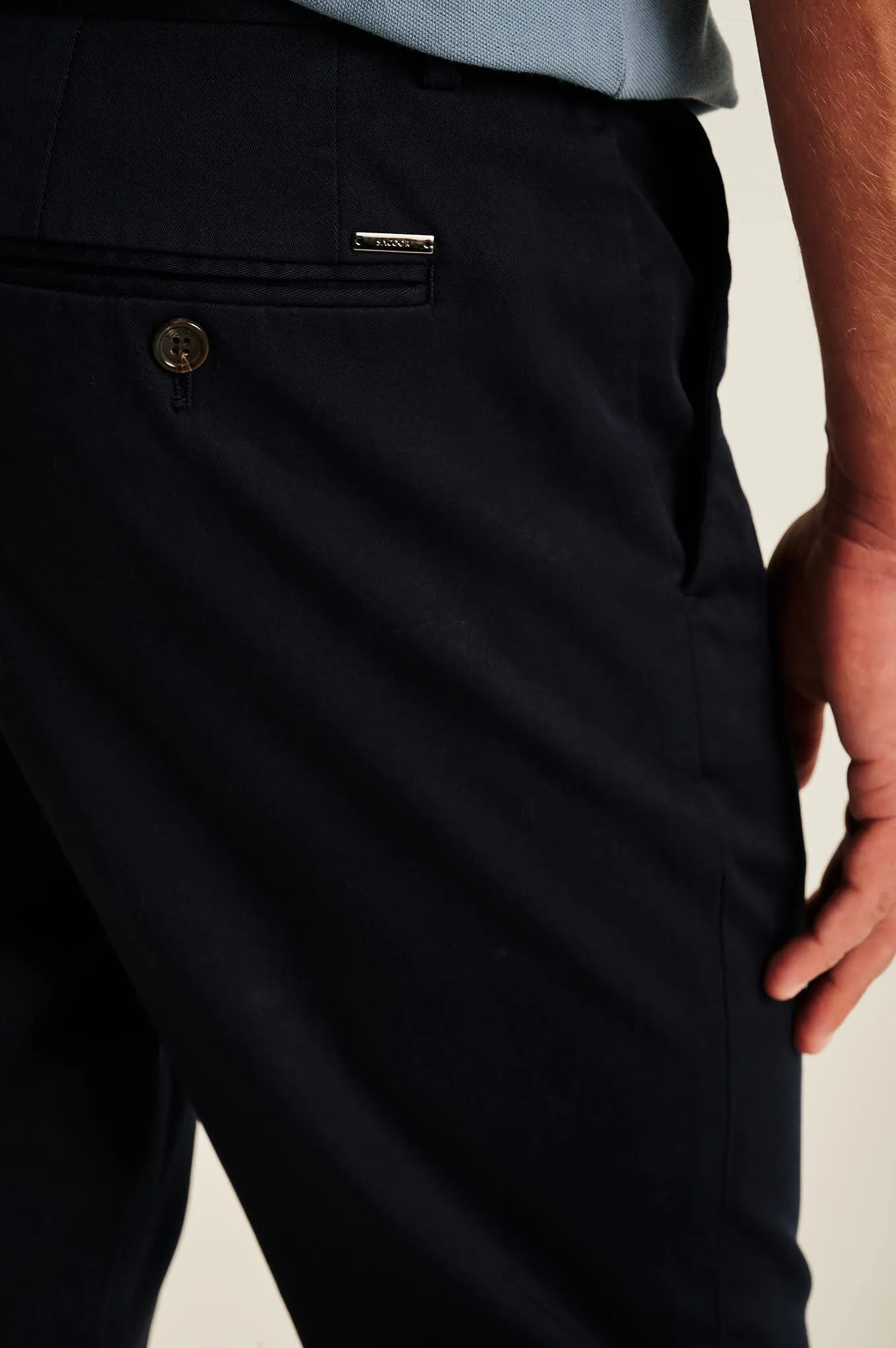 Slim fit plain SOLOTEX chino trousers